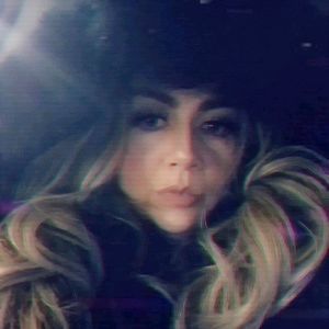 Meet your Posher, Maritza